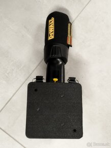 Dewalt excentricka bruska aku - 6