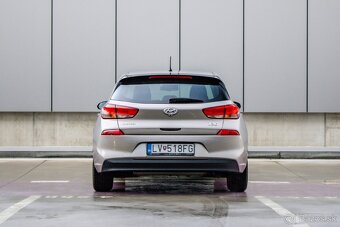 Hyundai i30 1.4 T-GDi Family 2017 - 6