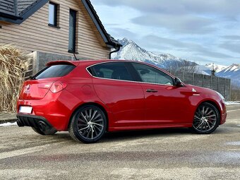 Alfa Romeo Giulietta 1.8 TBi TCT Quadrifoglio Verde - 6