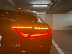 Predám OEM Zadné Led svetla Audi A7 4G - 6