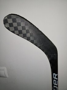 BAUER NEXUS LEAGUE - 6