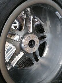 Alu sada=5x112=orig. MERCEDES=s pneu i bez=255/45 R19=NOVÉ - 6