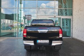 Toyota Hilux DC 2.4 I D-4D Adventure A/T - 6