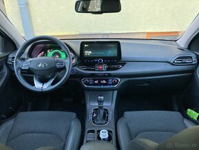 Hyundai i30 kombi 48V Mild Hybrid DCT 1,5 T-GDi 117kW - 6