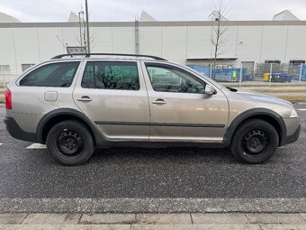 Škoda Octavia Scout 4x4 2.0TDI - 6