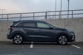 Kia Niro E- EV 64 kWh Executive Line, ZÁRUKA, DPH - 6