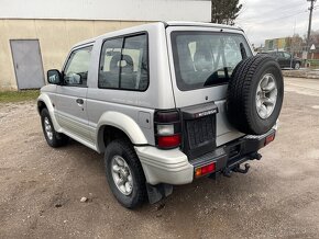 Mitsubishi Pajero MT 2,8TD GLS 4WD s uzávierkou - 6