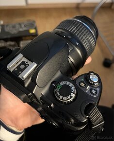 Nikon D40 - 6