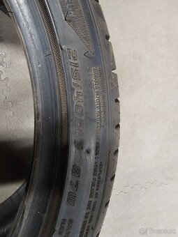 215/40R17 - 6