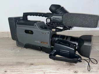 SONY DSR-250P w/ SONY DXF-801CE + PUZDRO ZADARMO - 6