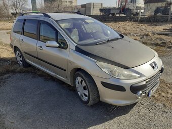 Predám auto peugeot 307 sw - 6