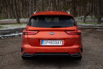 Kia Ceed SW 1.6 CRDi 136k GT-Line A/T - 6