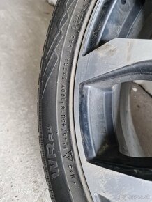 Nokian 245/45R/18 - Jaguár XF - 6