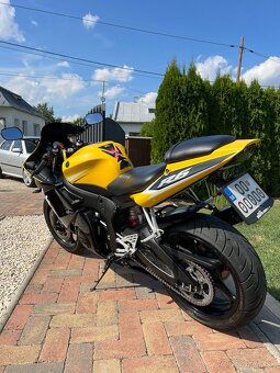 Yamaha r6 - 6