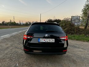 Skoda superb. - 6