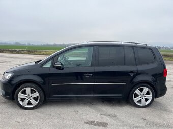 Volkswagen Touran 2.0 TDI highline r.v 2011 navi xenon - 6