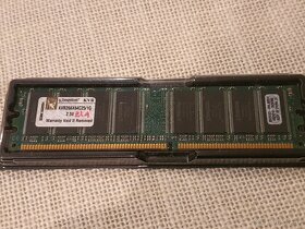 4x RAM: DDR3 1x1GB, DDR 2x1GB, DDR 256MB SO-DIMM +2x vadné - 6