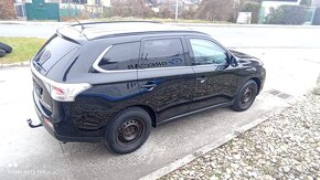 Mitsubishi   Outlander   2,0   MIVEC   2 WD    INVITE - 6