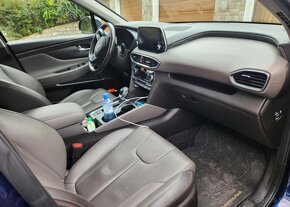 Hyundai Santa Fe 2.2-PREMIUM-DPH-4x4-TAŽNÉ - 6