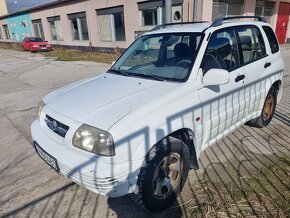 Suzuki Grand Vitara benzín - 6