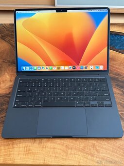 MacBook Air M2 8/256gb 13” - 6