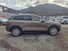 VW Touareg II 3,0 TDi 180 kW  8°automat  4x4 - 6