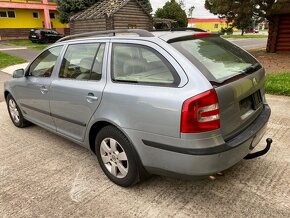 Škoda Octavia Combi Elegance Max  1.9tdi 77kw 105Ps Dsg - 6