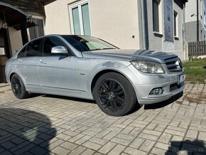 Predám Mercedes C220 CDI, W204, 2007 - 6