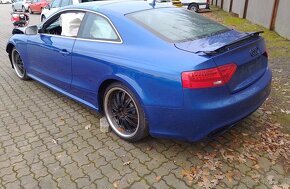 Rozpredam audi A5 S5 RS5 B8 alcantara - 6