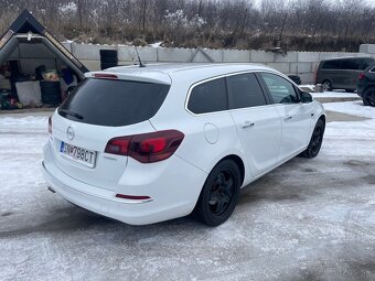 Opel Astra 1.4 - 6