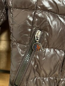 Hneda Moncler bunda Velkost S - 6