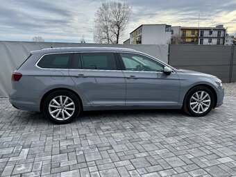 VW PASSAT 2.0 TDI DSG / 2023 / IQ.LIGHT / NAVI / VIRTUAL / - 6