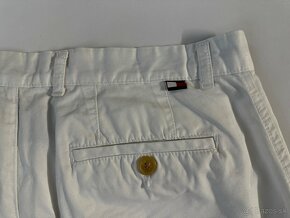 Pánske,elegantné šortky Tommy HILFIGER - veľkosť - 34 - 6