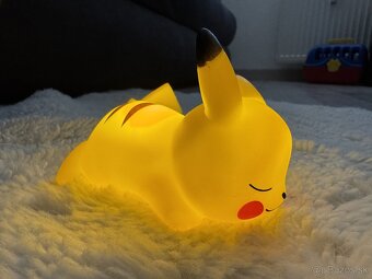 Pikachu nočná lampa - 6