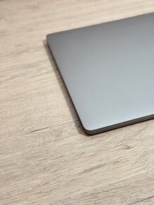 Macbook Pro 16 i9 32/512Gb Space Gray - 6