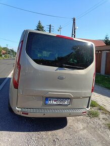 Ford Tourneo Custom - 6