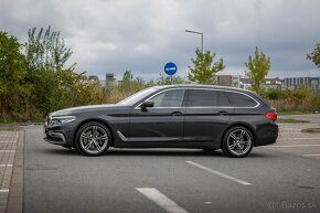 BMW Rad 5 Touring 530d xDrive A/T adaptiv led panorama ACC - 6