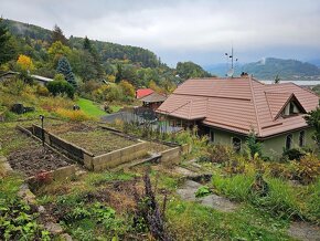 5i rodinný dom s pozemkom 2883m² v tichej lokalite Žiliny - 6