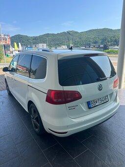 Volkswagen Sharan 2.0 TDi 4x4 - 6