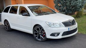 Škoda Octavia Combi 2 FL RS TDI DSG,F1,NAVI - 6