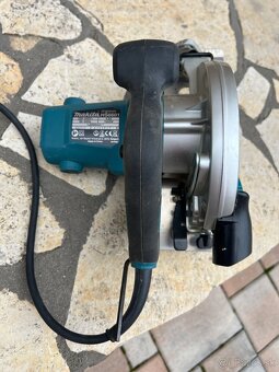 Makita kotučova pila HS 6601 - 6