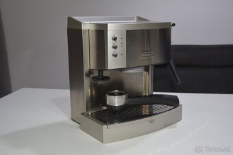 DeLonghi a ISOMAC - 6