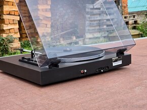 Predam gramofon  Grundig Fine Arts TT1 - 6