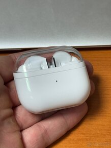 Samsung Galaxy Buds 3 Pro - 6