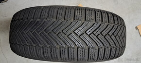 predám zimné pneumatiky Michelin 205 / 55 R 16 - 6