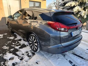 Honda Civic Tourer 1.6 i-DTEC EXECUTIVE - 6