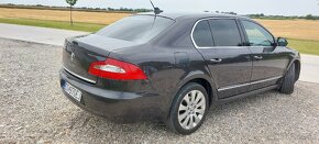 Skoda Superb 2.0tdi, 125kw,4x4. Rok 2009 - 6