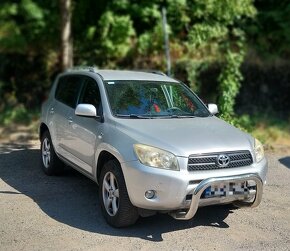 TOYOTA RAV4 - 6