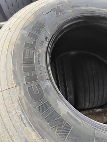 425/65 R22,5 Michelin XTE2 - 6