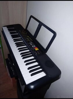 Yamaha - 6